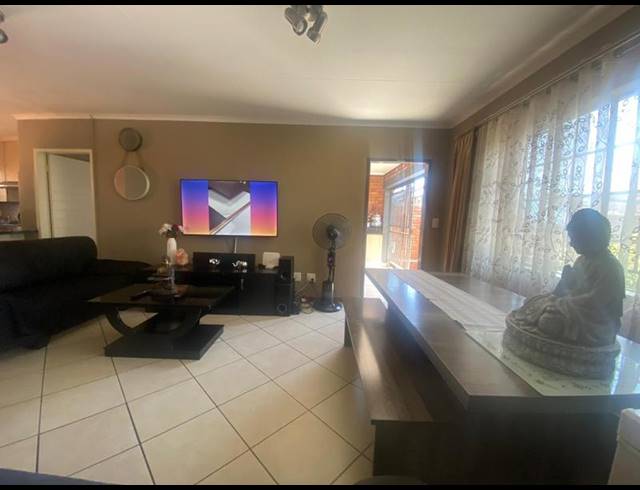 3 BEDROOM CLUSTER FOR SALE IN SAGEWOOD